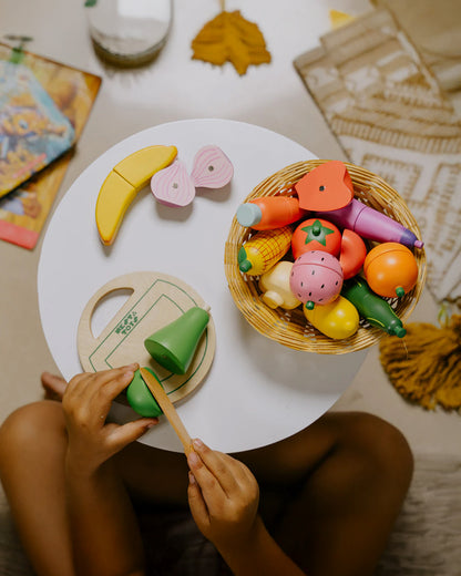 Nesta Toys Wooden Vegetable & Fruit Toy Set-15 Magnetic Pieces-Pretend & Play Toy-24M+