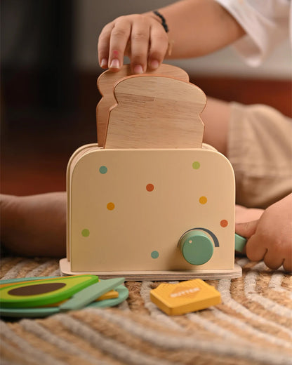 Playbox Roasty Toasty-Includes 9 Pieces-Promotes Role Play-Pretend & Play Toy-12M+