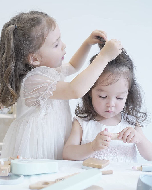 Playbox Comb & Shine-Includes 7 Pieces-Promotes Role Play-Pretend & Play Toy-12M+