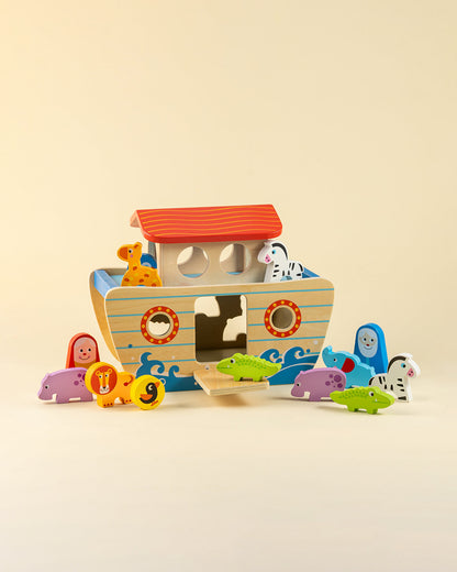 Playbox Wild Cruise-Includes Ship & 14 Animals-Enhances Hand Eye Coordination-Shape Sorter & Stacker-Learning & Educational Toys-12M+