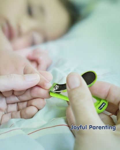 Hopop Nail Clipper-With Skin Guard-Green Dot