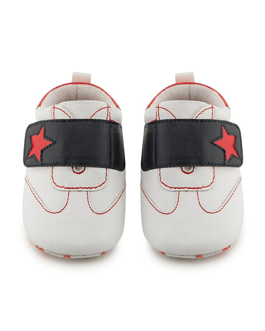 Baby Doe White & Blue Star Print Velcro Sneakers For Infants