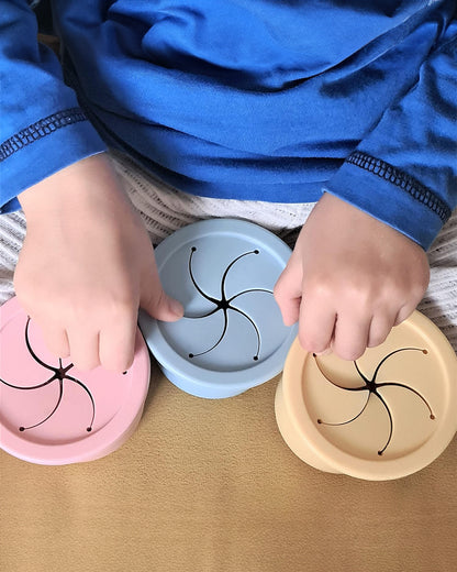 MinikOiOi Sip+Snack Silicone Snack Cup with 2 Lids & 1 Straw-Mineral Blue & Aqua Green-For Infants