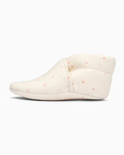 Elves White Star Print Anti-Skid Slip On Shoes For Infants