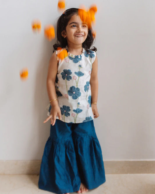 Dulaar Poppy Fields Sapphire Kurta Set-Printed-Sleeveless-Chanderi-For Infants