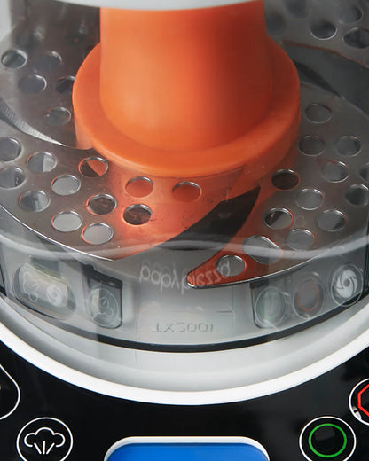 Baby Brezza Food Maker Deluxe-Automatically Steams & Blends to Perfect Consistency in 10 Minutes-Includes 3 Reusable Food Pouches & Funnels