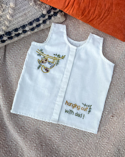 Bhaakur White Printed Jhablas-100% GOTS Certified Cotton-Sleeveless-Pack of 5-For Infants