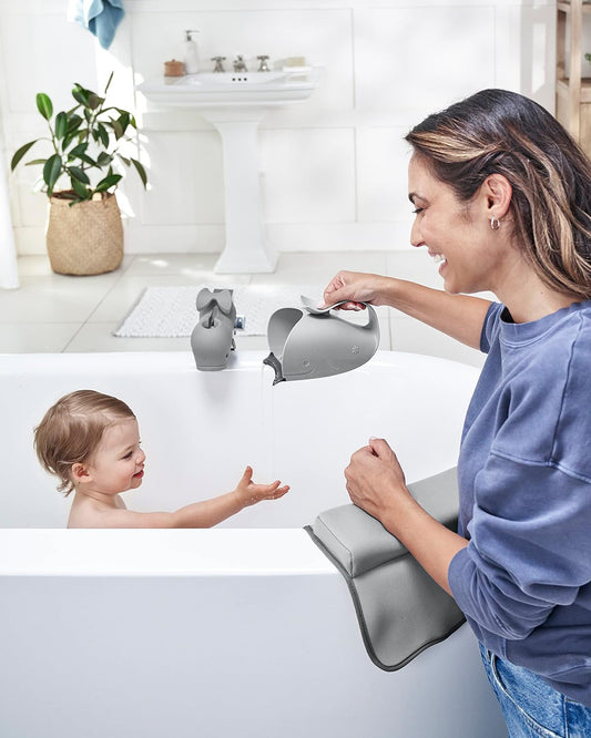 Skip Hop Moby Waterfall Baby Bath Rinser-Grey