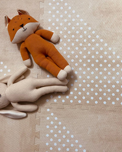 Kind & Me White Patterned Polka in Beige Playmat-Includes 6 Waterproof Foam Tiles-0M+