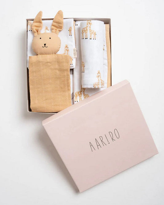 Aariro Newborn Essentials Gift Set For Baby Shower-Pack of 6-Stand Tall