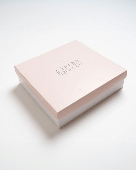 Aariro Newborn Essentials Gift Set For Baby Shower-Pack of 6-Stand Tall