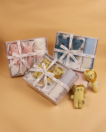 Abracadabra Baby Shower Essential Gift Set-Stars & Hearts-Pack of 7-For Newborn
