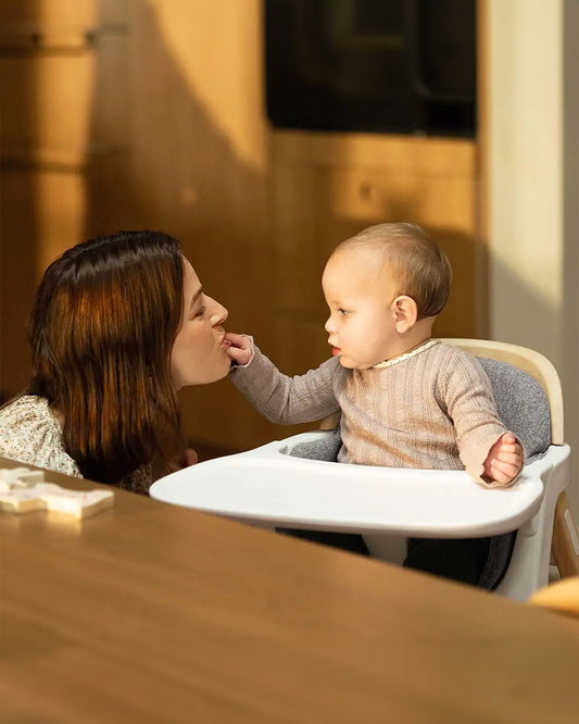 Nuna Bryn Baby High Chair-With Removable Seat Pad & Child Tray-Tool Free Assembly-Made From Premium Black Walnut & Maple Woods-For 6M+ (Upto 100 Kg)-Sanderson