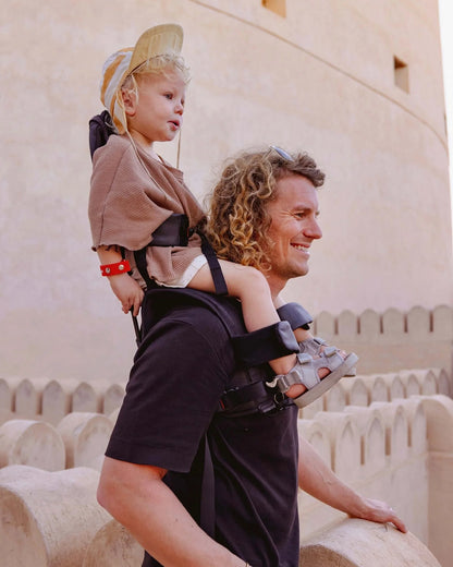 MiniMeis G5 Lightweight Baby Shoulder Carrier-Ergonomically Designed Arch for Balanced Weight Distribution and Parent Comfort-With Secured Seat Belt & Leg Straps-Easy to Fold-Padded Seat & Flexible Backrest-For 6M to 4Y (Upto 18 Kg)-Black Core