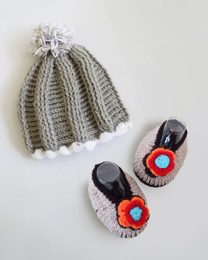 Woonie Grey & White Cap & Booties Set-Acrylic-Handmade-For Infants