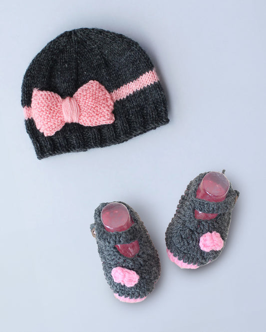 Woonie Grey & Pink Cap & Booties Set-Acrylic-Handmade-For Infants