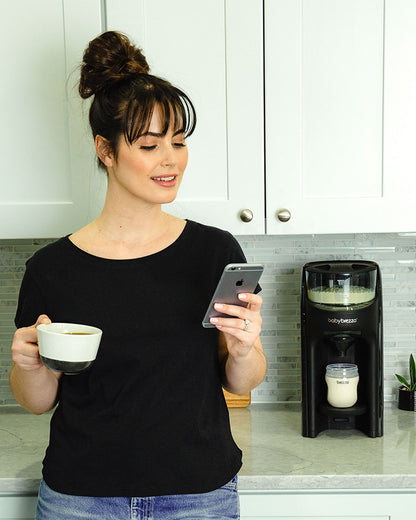 Baby Brezza Formula Pro Advanced Wifi Baby Formula Dispenser-Automatically Mix a Warm Formula Bottle from Your Phone Instantly-with 3 Temperature Settings-Adjustable Serving Size(60-300 ml)-Accurate Mixing-Airtight Formula Storage