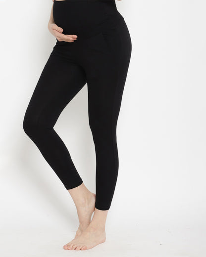 Wobbly Walk Black Maternity Leggings-Solid Color-French Terry-Skinny Fit-Bump Friendly