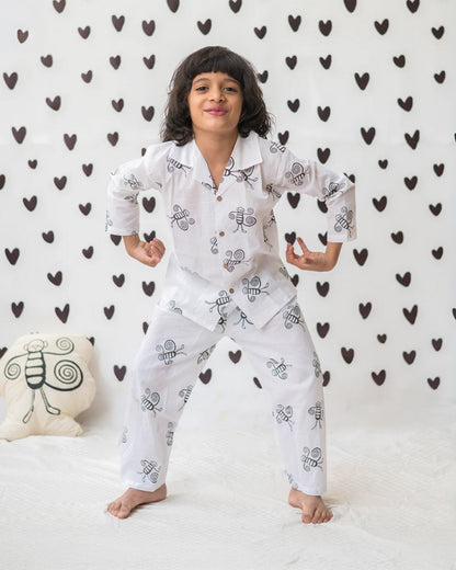Mouse in The House White Nightsuit-A swinging Monkey-Cotton-For Infants