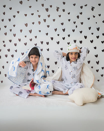 Mouse in The House White Nightsuit-A swinging Monkey-Cotton-For Infants