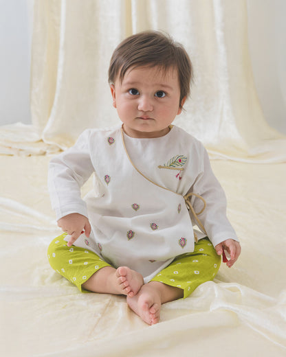 Tiber Taber White & Lime Angrakha Kurta Pajama Set-Embroidered-Cotton-For Infants