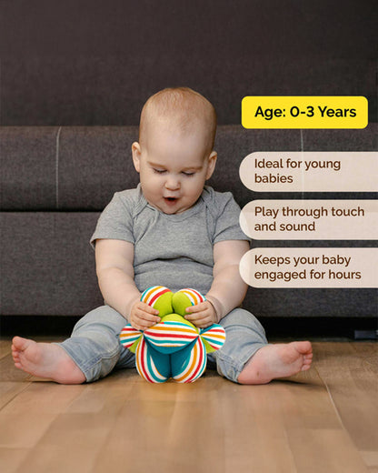 Shumee Plush Clutch Ball-Soft Toy With Rattle-Enhances Sensory Stimulation-0M+