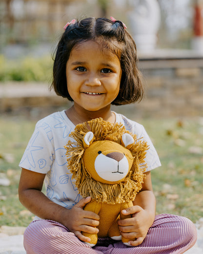 Nesta Toys Leo The Lion-Knitted Cotton Soft Toy-Encourages Imaginative Play-0M+