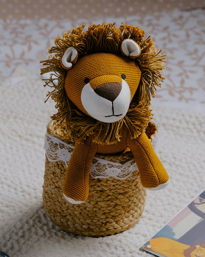 Nesta Toys Leo The Lion-Knitted Cotton Soft Toy-Encourages Imaginative Play-0M+