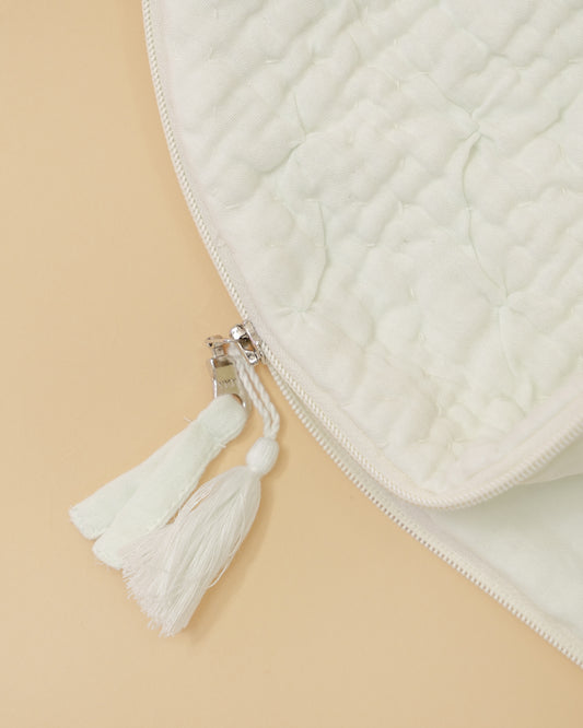 Aplito Baby Carrier Sleeping Bag-Comfort Cloud-100% Organic Cotton-Sage-Newborn Bed