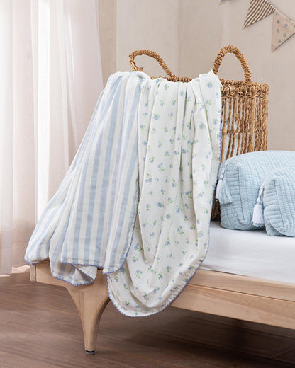 Aplito Baby Swaddle Set-Petal Kiss-100% Organic Muslin Cotton-White & Light Blue-Pack of 2-For Infants