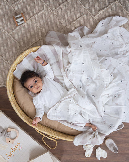 Aplito Baby Swaddle Set-Bear Love-100% Organic Muslin Cotton-White & Lavender-Pack of 2-For Infants