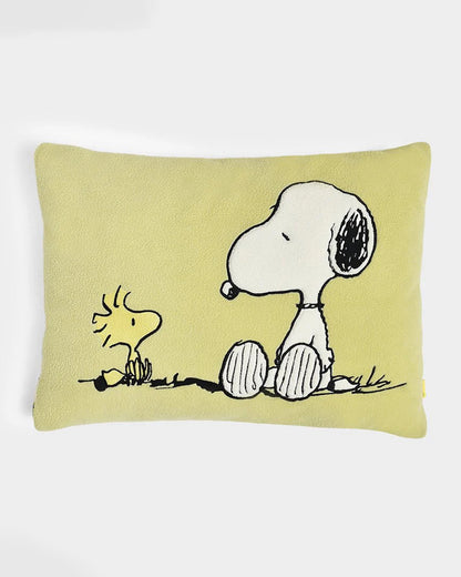 Mi Arcus Peanuts Snoopy Printed baby Pillow-Lightweight & Soft with Patchwork-For Toddlers