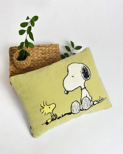 Mi Arcus Peanuts Snoopy Printed baby Pillow-Lightweight & Soft with Patchwork-For Toddlers