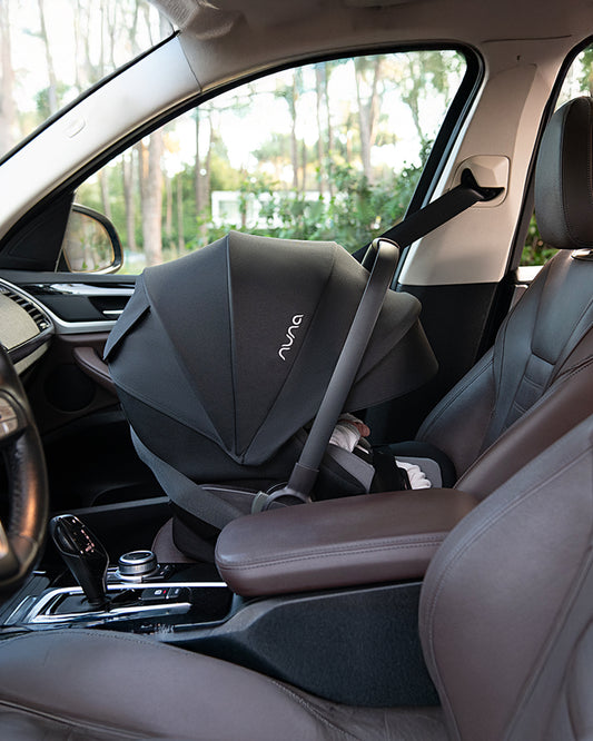 Nuna Arra Flex Baby Car Seat-Rear Facing-Flat Recling Seat 157 Degrees-3 Positions Recline-10 Positions Adjustable Headrest-For 0 to 2Y (Upto 13 Kg)-Caviar