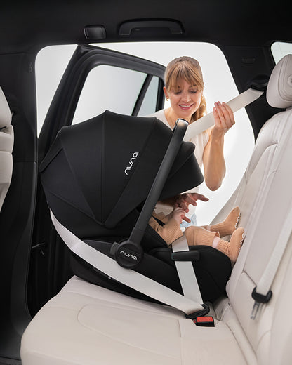 Nuna Arra Flex Baby Car Seat-Rear Facing-Flat Recling Seat 157 Degrees-3 Positions Recline-10 Positions Adjustable Headrest-For 0 to 2Y (Upto 13 Kg)-Caviar