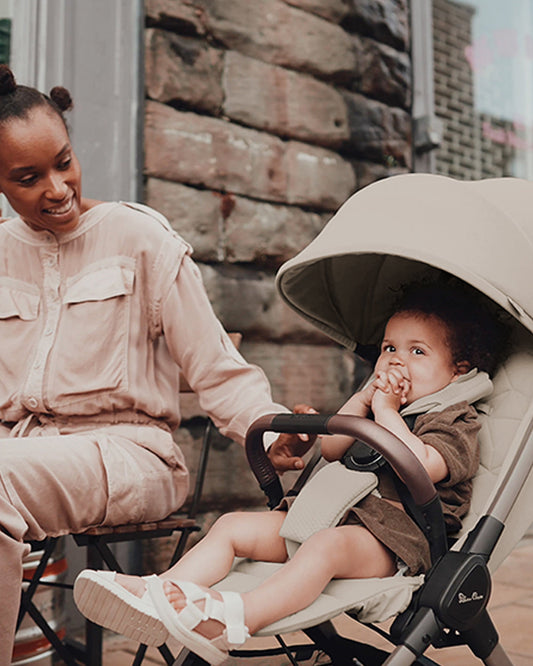 Silver Cross Clic 2 Cabin Friendly Stroller-With Snack Tray & Stroller Bag-One Hand Fold-Includes Rain Cover-For 0 to 4Y (Upto 22 kg)-Latte