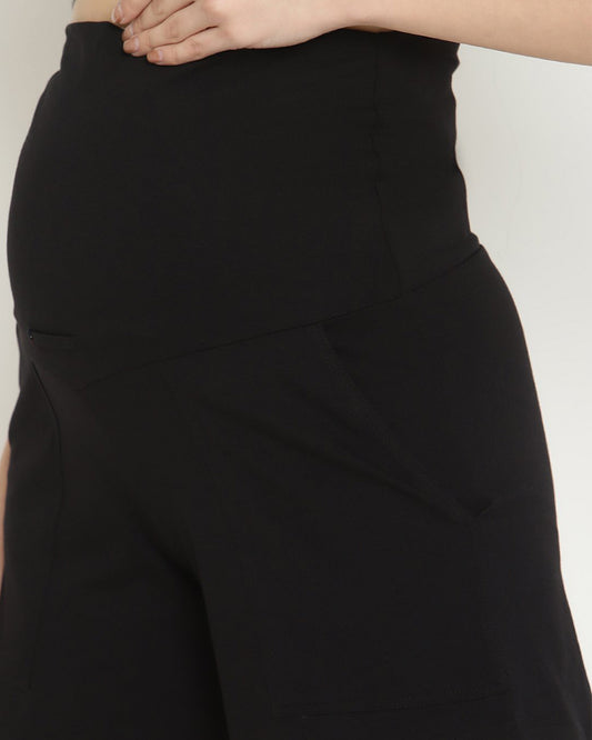 Wobbly Walk Black Maternity Shorts-Solid Color-Cotton-Loose Fit-Bump Friendly