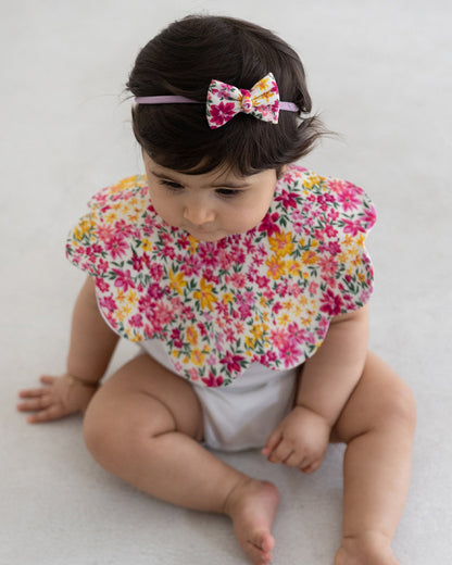 Rattle & Co Chasing Flower Fields Scalloped Bib With Bow-Cotton-Snap Button-0M+