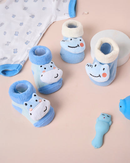 Kicks & Crawl Cyan Blue Socks-Hop & Moo-Cotton & Polyester-Pack of 2-For Infants
