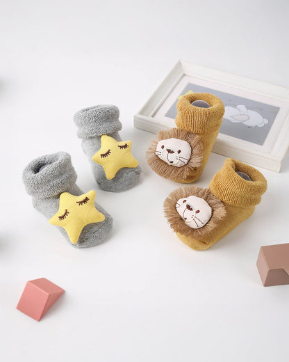 Kicks & Crawl Grey & Tan Socks-Star Lion-Cotton & Polyester-Pack of 2-For Infants
