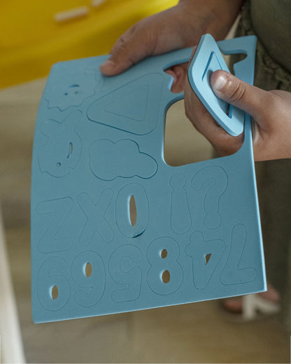 Step2 All Around Easel Board-Art & Craft Kit-Double‑Sided Easel Includes 94‑Piece Foam Magnet Kit-36M+