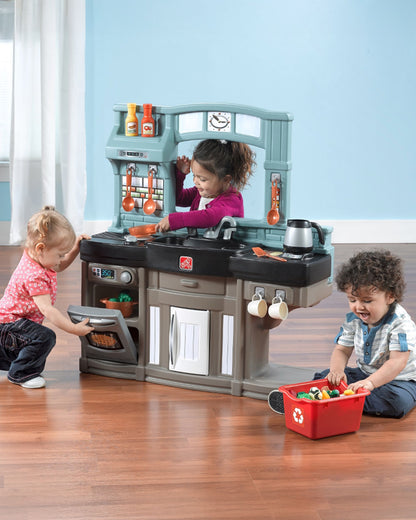 Step2 Best Chefs Kitchen-Pretend & Play Toy-Light‑Up & Sound‑Effect Stove-Includes 25‑Pieces Accessory Set-24M+