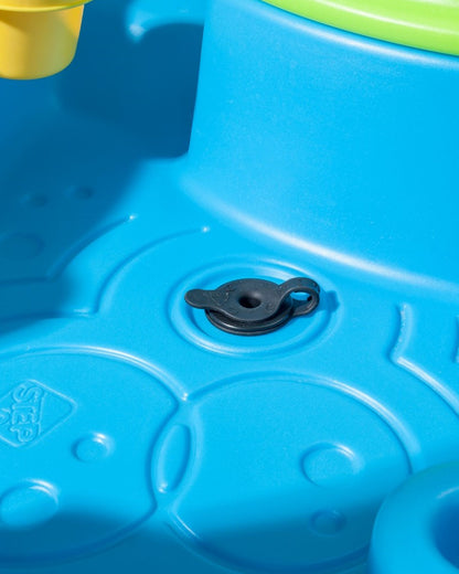 Step2 Rain Showers Splash Pond Table-Outdoor Toys-Magical Rainfall with Spinning Maze-Encourages Sensory Play-18M+