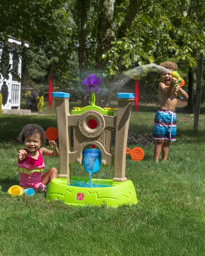 Step2 Waterpark Arcade-Outdoor Toy-Hose Connected Water Blaster With Multi Target Splash Wall & Spill Bucket-36M+