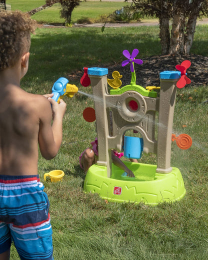 Step2 Waterpark Arcade-Outdoor Toy-Hose Connected Water Blaster With Multi Target Splash Wall & Spill Bucket-36M+