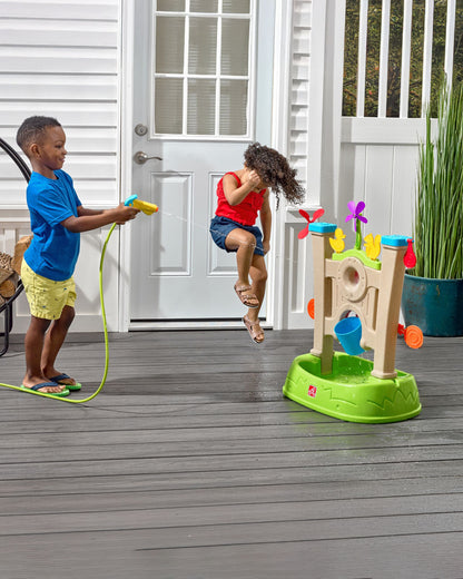 Step2 Waterpark Arcade-Outdoor Toy-Hose Connected Water Blaster With Multi Target Splash Wall & Spill Bucket-36M+