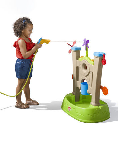 Step2 Waterpark Arcade-Outdoor Toy-Hose Connected Water Blaster With Multi Target Splash Wall & Spill Bucket-36M+