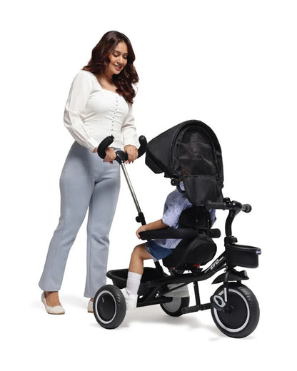 Chicco 4in1 EVO Trike-Height Adjustable Parent Handle Bar-360 Degrees Rotating Seat-Rear & Front Storage Basket-For 2 to 5Y (Upto 50 Kg)-Black