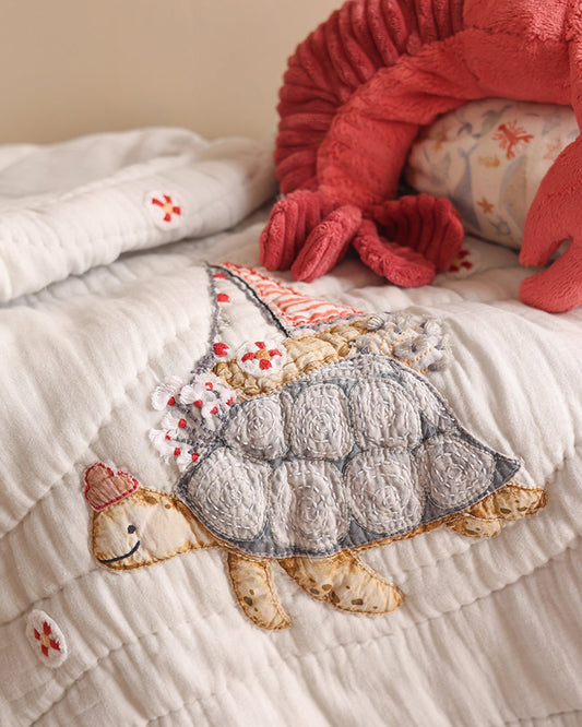 Aplito Baby Bedding Set-Turtle Tales-Hand Embroidered-100% Organic Muslin Cotton-White-For Infants