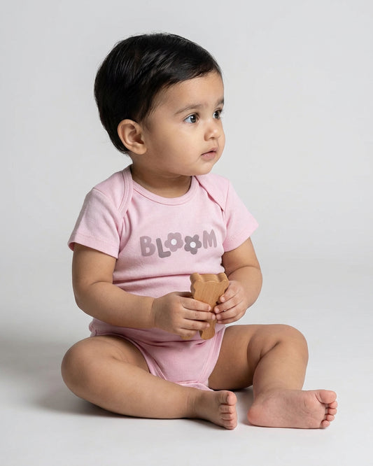 Twingle 100% Organic Cotton Bodysuit-Envelope Neck for Easy Dressing-Nickel Free Snaps-Short Sleeves-Solid-Pastel Pink-For Infants